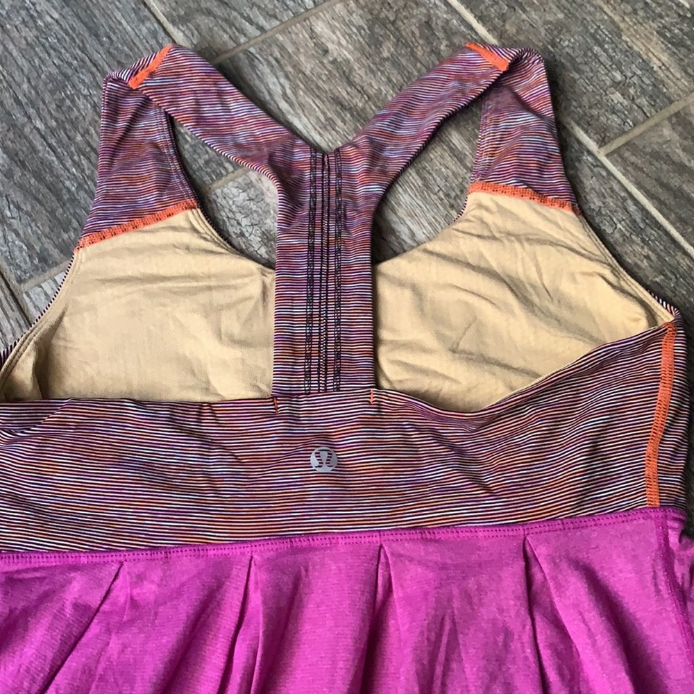 Lululemon - Picture 4 of 6